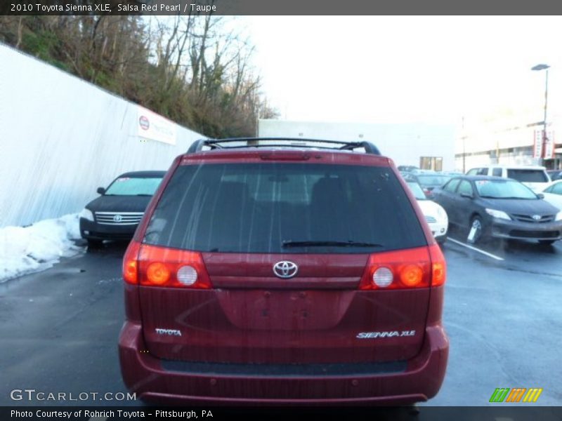 Salsa Red Pearl / Taupe 2010 Toyota Sienna XLE