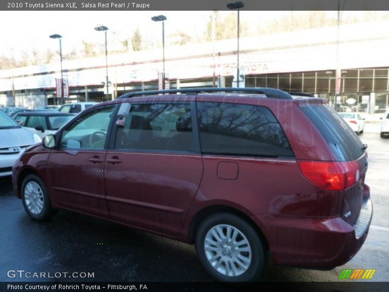 Salsa Red Pearl / Taupe 2010 Toyota Sienna XLE