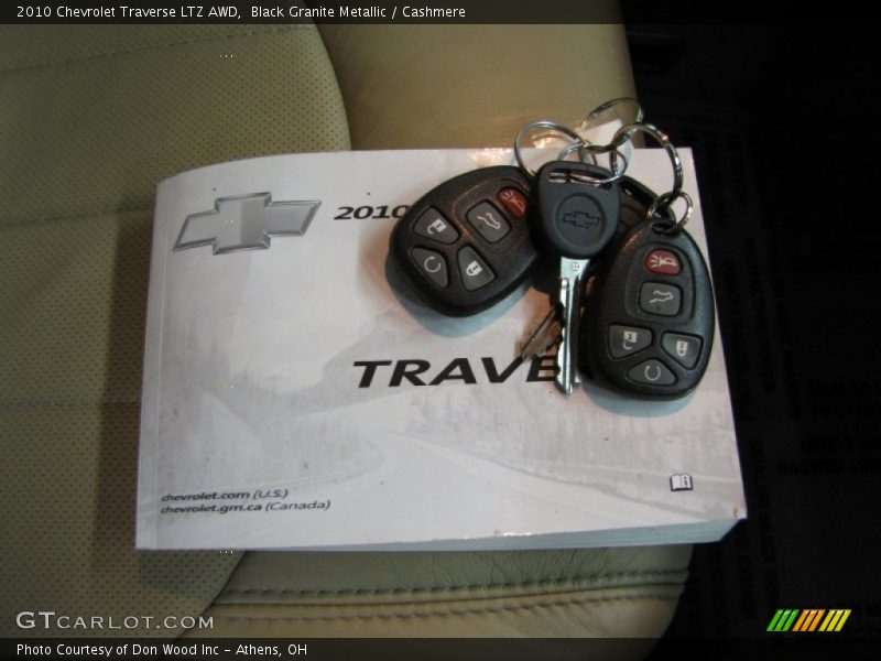 Keys of 2010 Traverse LTZ AWD