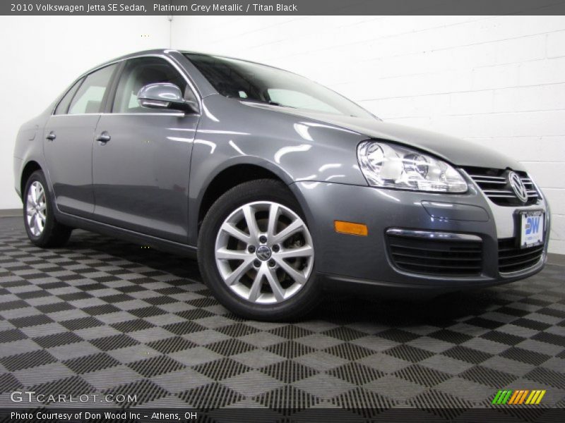 Platinum Grey Metallic / Titan Black 2010 Volkswagen Jetta SE Sedan