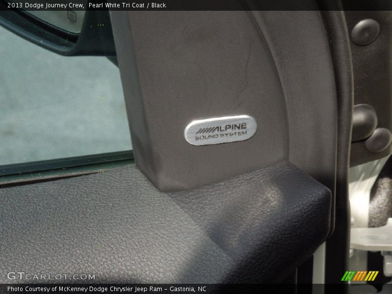 Pearl White Tri Coat / Black 2013 Dodge Journey Crew