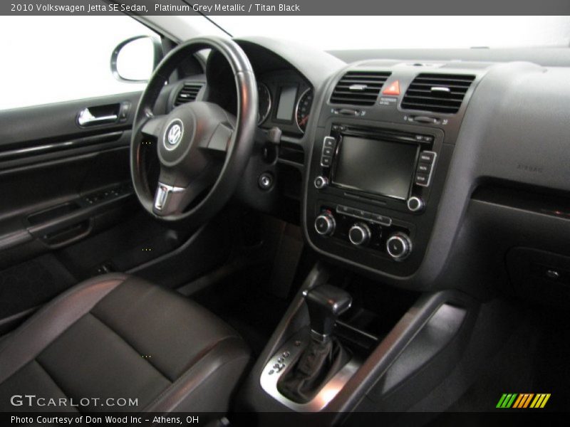 Platinum Grey Metallic / Titan Black 2010 Volkswagen Jetta SE Sedan
