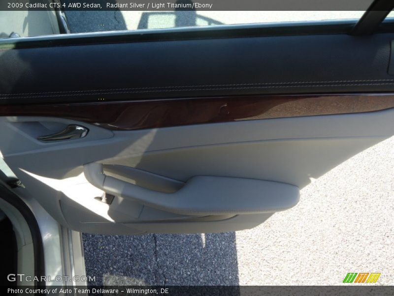 Radiant Silver / Light Titanium/Ebony 2009 Cadillac CTS 4 AWD Sedan