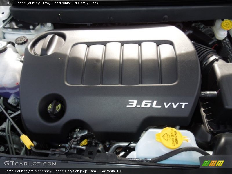 Pearl White Tri Coat / Black 2013 Dodge Journey Crew