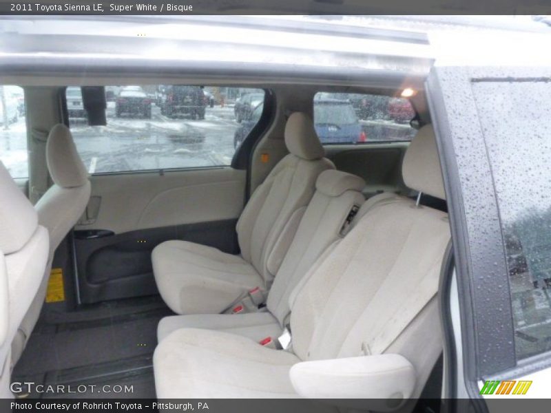 Super White / Bisque 2011 Toyota Sienna LE
