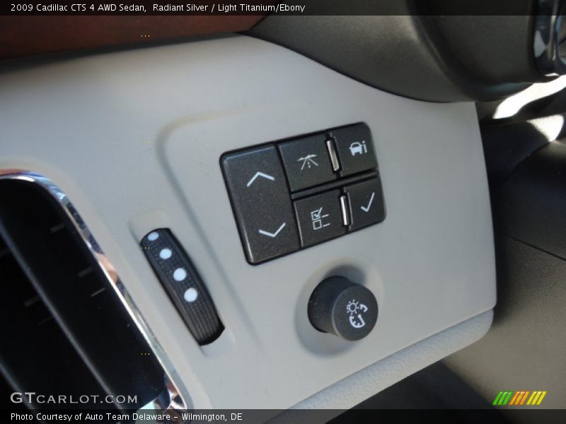 Radiant Silver / Light Titanium/Ebony 2009 Cadillac CTS 4 AWD Sedan