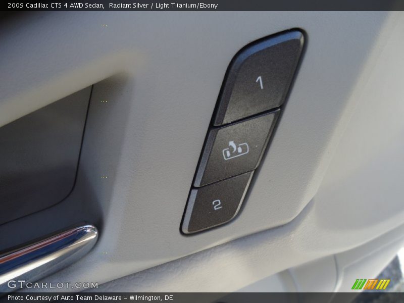 Radiant Silver / Light Titanium/Ebony 2009 Cadillac CTS 4 AWD Sedan