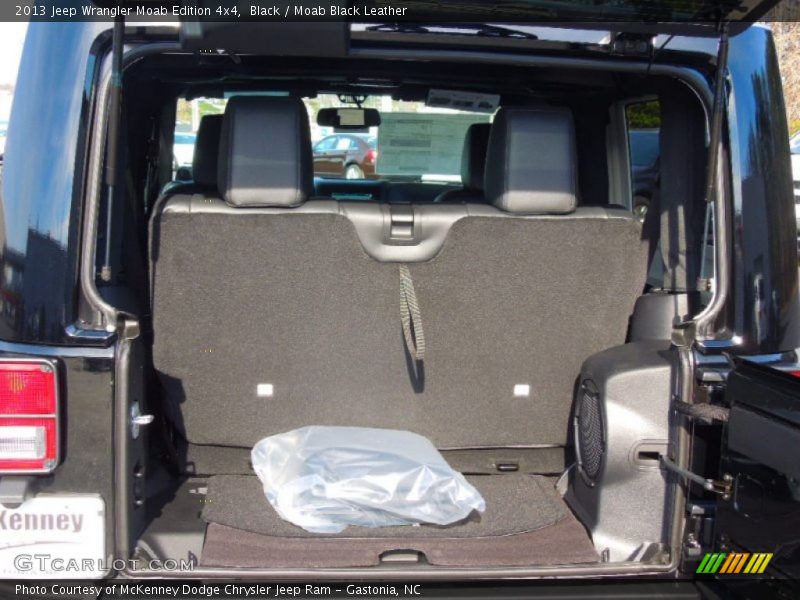 Black / Moab Black Leather 2013 Jeep Wrangler Moab Edition 4x4