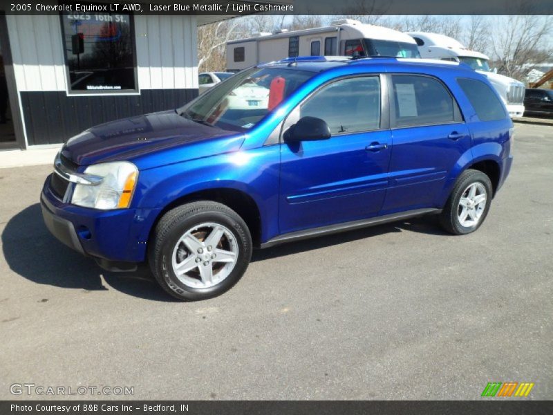 Front 3/4 View of 2005 Equinox LT AWD