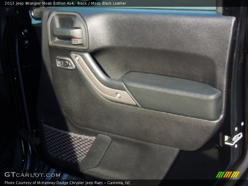 Black / Moab Black Leather 2013 Jeep Wrangler Moab Edition 4x4