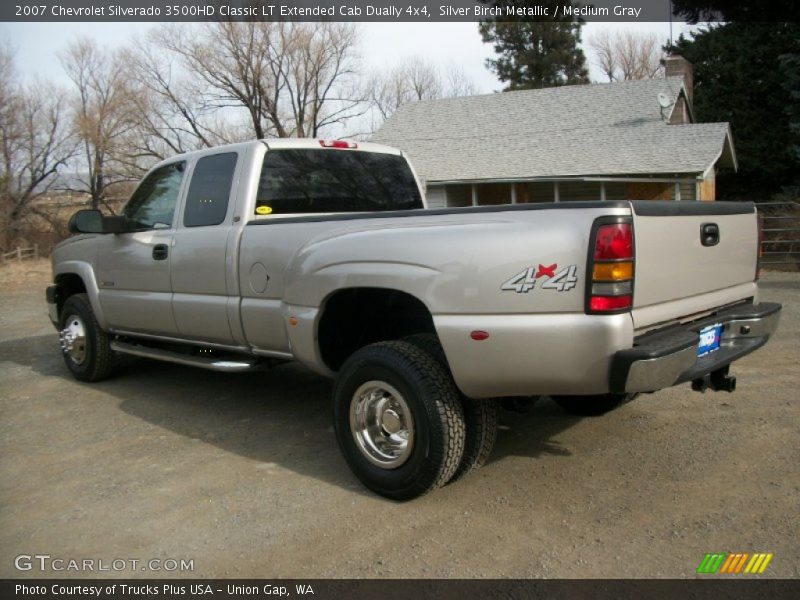 Silver Birch Metallic / Medium Gray 2007 Chevrolet Silverado 3500HD Classic LT Extended Cab Dually 4x4