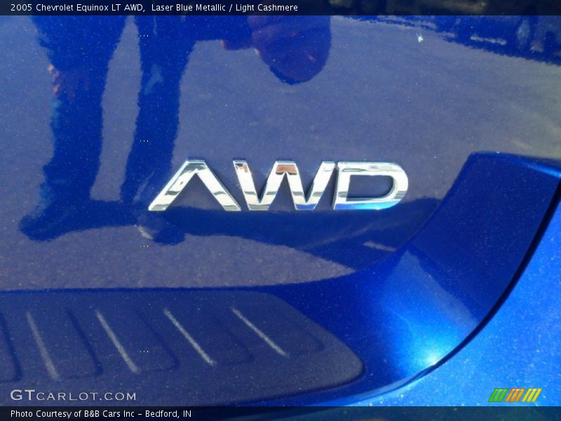 Laser Blue Metallic / Light Cashmere 2005 Chevrolet Equinox LT AWD