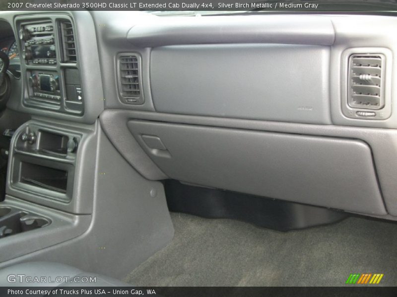 Silver Birch Metallic / Medium Gray 2007 Chevrolet Silverado 3500HD Classic LT Extended Cab Dually 4x4