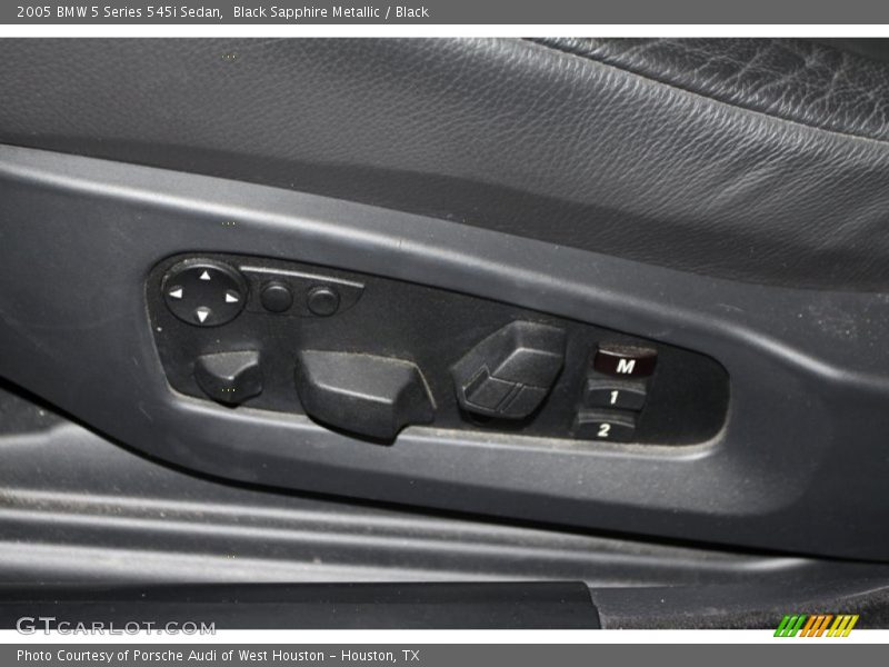 Black Sapphire Metallic / Black 2005 BMW 5 Series 545i Sedan