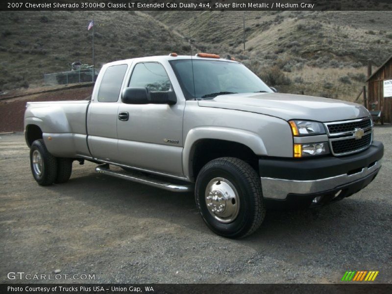 Silver Birch Metallic / Medium Gray 2007 Chevrolet Silverado 3500HD Classic LT Extended Cab Dually 4x4