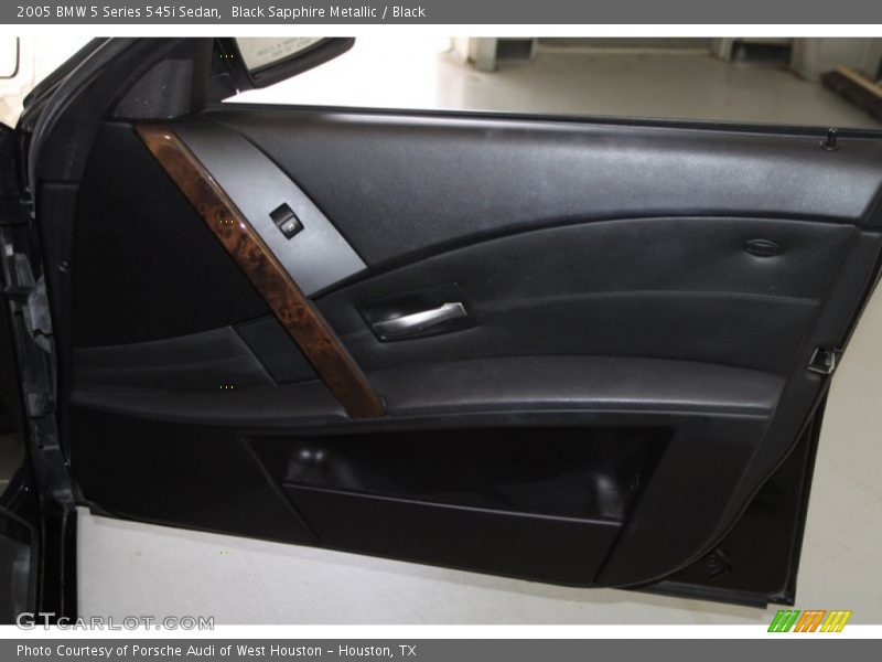 Black Sapphire Metallic / Black 2005 BMW 5 Series 545i Sedan