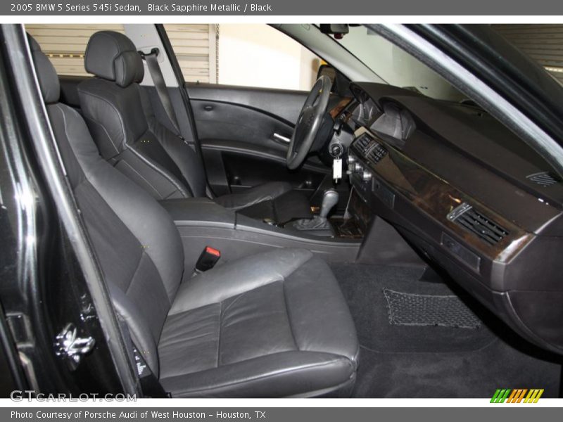 Black Sapphire Metallic / Black 2005 BMW 5 Series 545i Sedan