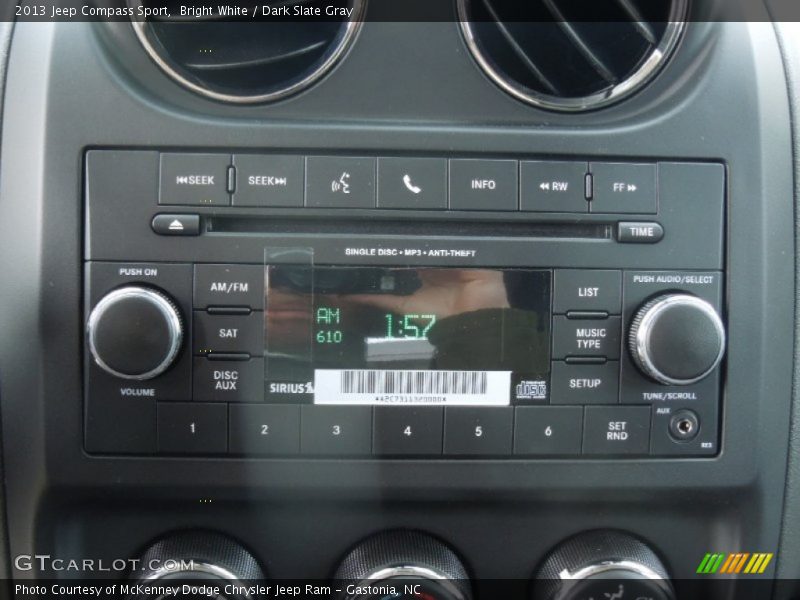 Bright White / Dark Slate Gray 2013 Jeep Compass Sport