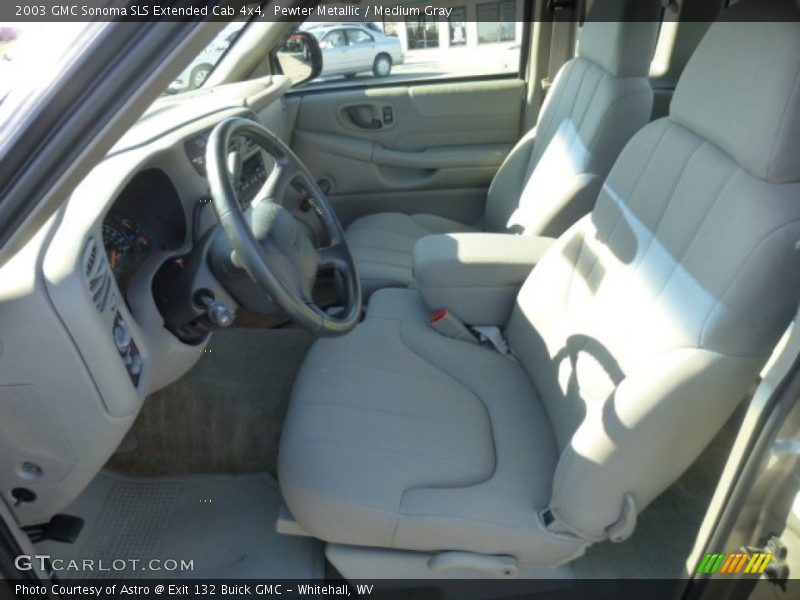 Front Seat of 2003 Sonoma SLS Extended Cab 4x4