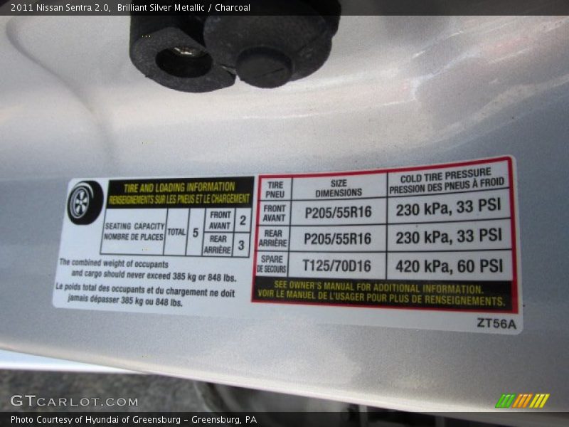 Brilliant Silver Metallic / Charcoal 2011 Nissan Sentra 2.0