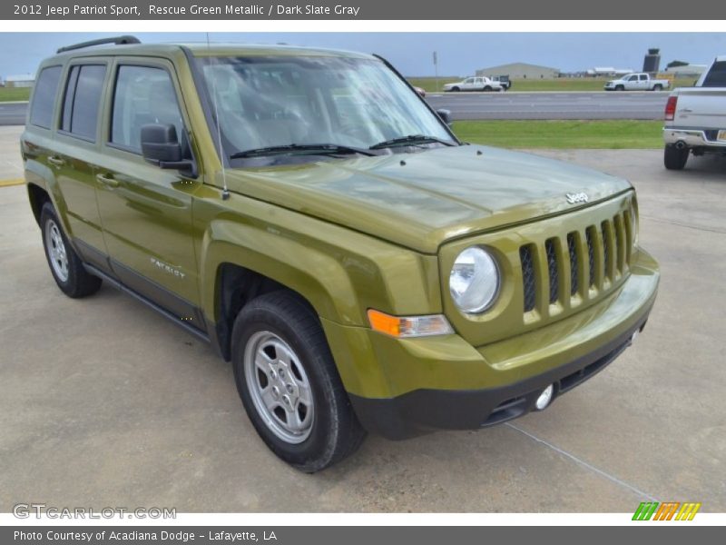 Front 3/4 View of 2012 Patriot Sport