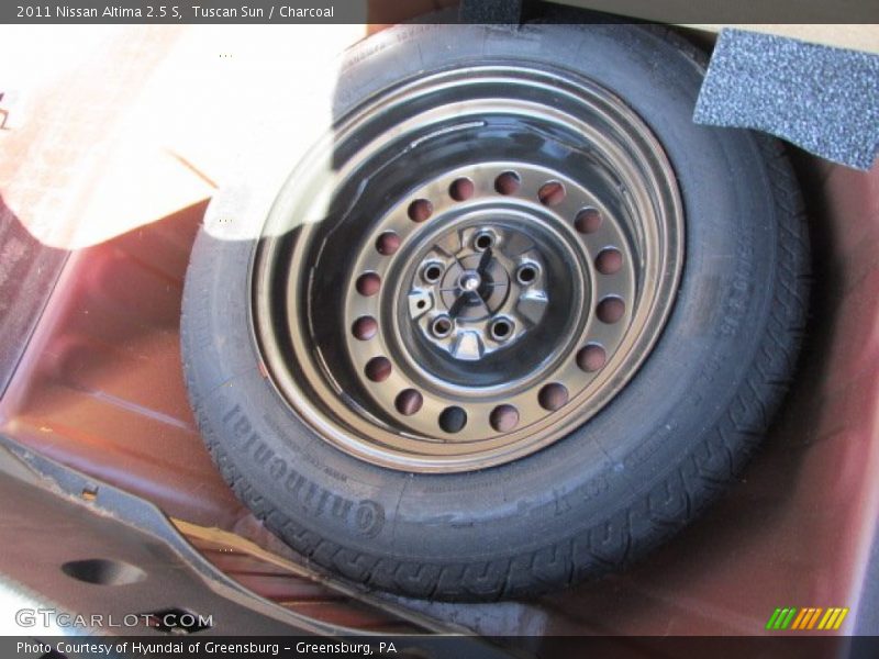 Tuscan Sun / Charcoal 2011 Nissan Altima 2.5 S