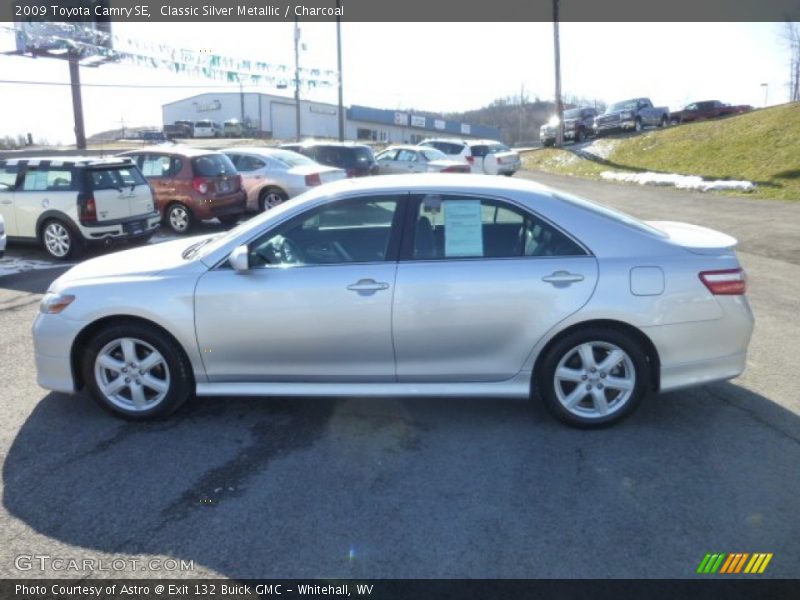 Classic Silver Metallic / Charcoal 2009 Toyota Camry SE
