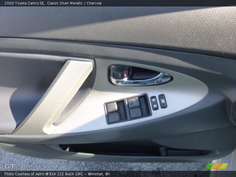 Classic Silver Metallic / Charcoal 2009 Toyota Camry SE