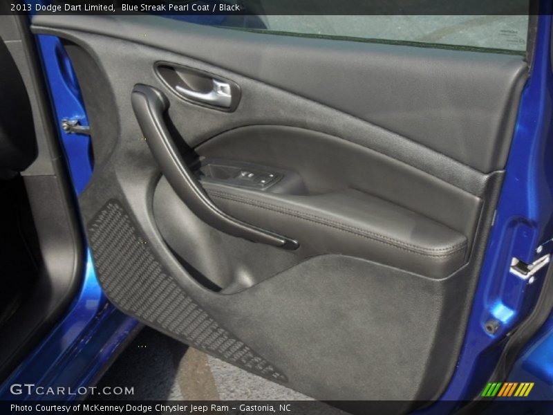 Blue Streak Pearl Coat / Black 2013 Dodge Dart Limited