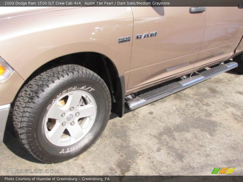 Austin Tan Pearl / Dark Slate/Medium Graystone 2009 Dodge Ram 1500 SLT Crew Cab 4x4
