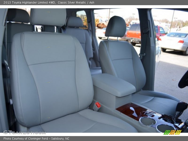 Classic Silver Metallic / Ash 2013 Toyota Highlander Limited 4WD