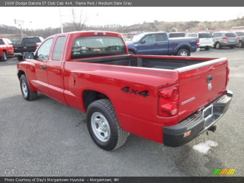 Flame Red / Medium Slate Gray 2006 Dodge Dakota ST Club Cab 4x4