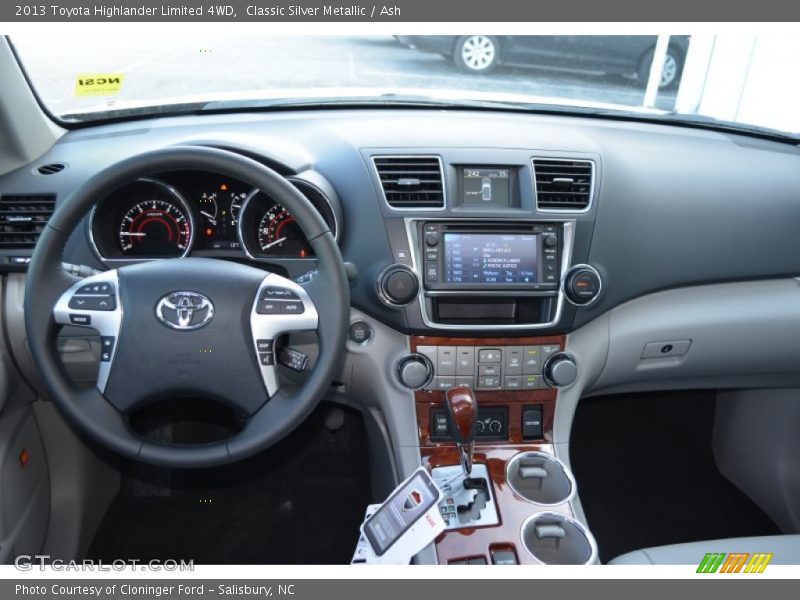Classic Silver Metallic / Ash 2013 Toyota Highlander Limited 4WD