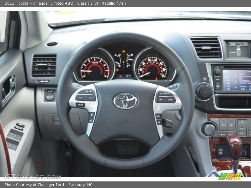 Classic Silver Metallic / Ash 2013 Toyota Highlander Limited 4WD