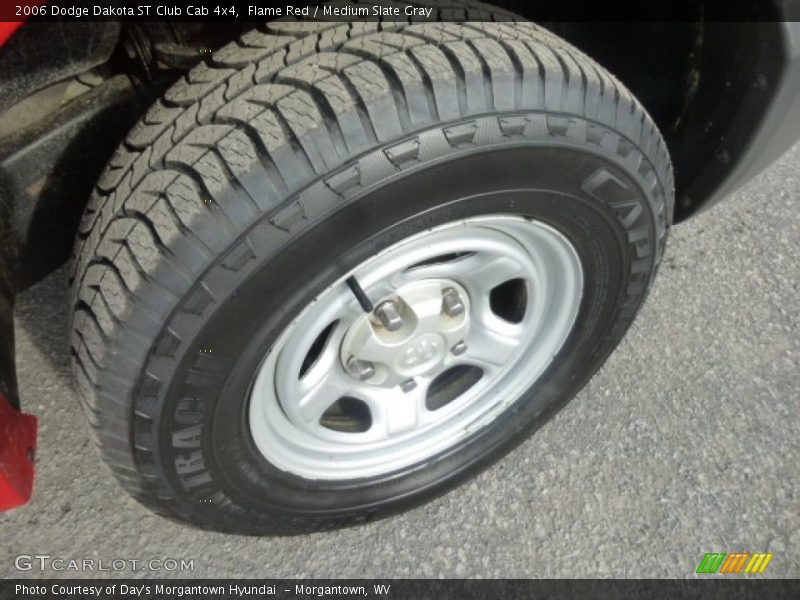 Flame Red / Medium Slate Gray 2006 Dodge Dakota ST Club Cab 4x4