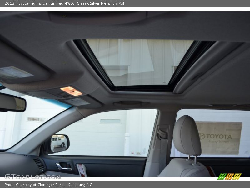 Classic Silver Metallic / Ash 2013 Toyota Highlander Limited 4WD