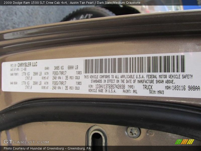 Austin Tan Pearl / Dark Slate/Medium Graystone 2009 Dodge Ram 1500 SLT Crew Cab 4x4