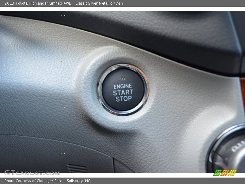 Classic Silver Metallic / Ash 2013 Toyota Highlander Limited 4WD