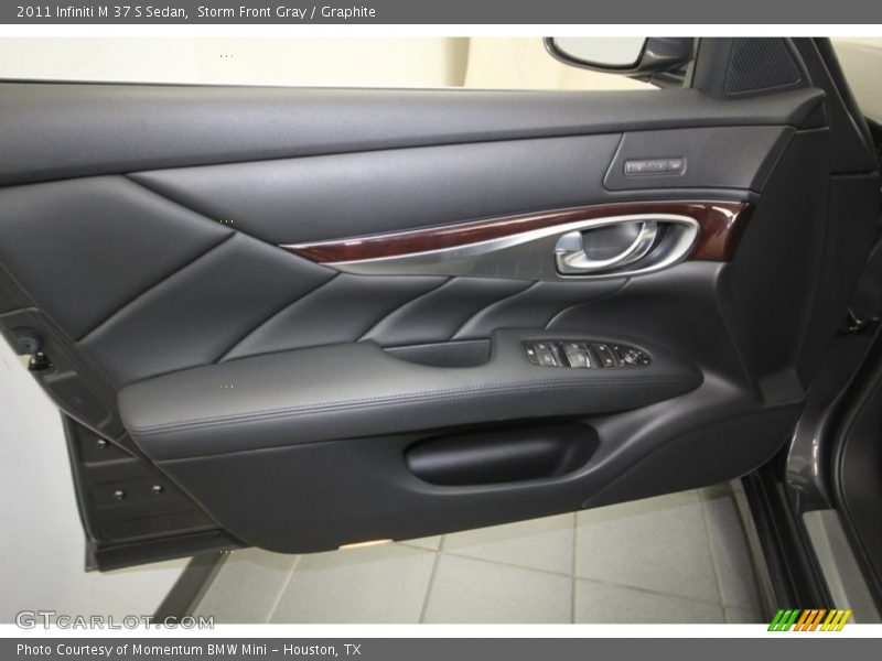 Door Panel of 2011 M 37 S Sedan