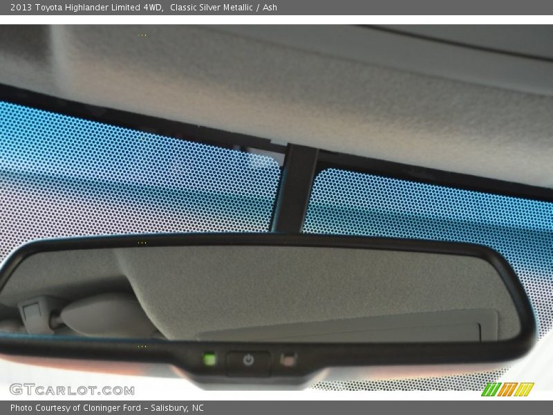 Classic Silver Metallic / Ash 2013 Toyota Highlander Limited 4WD