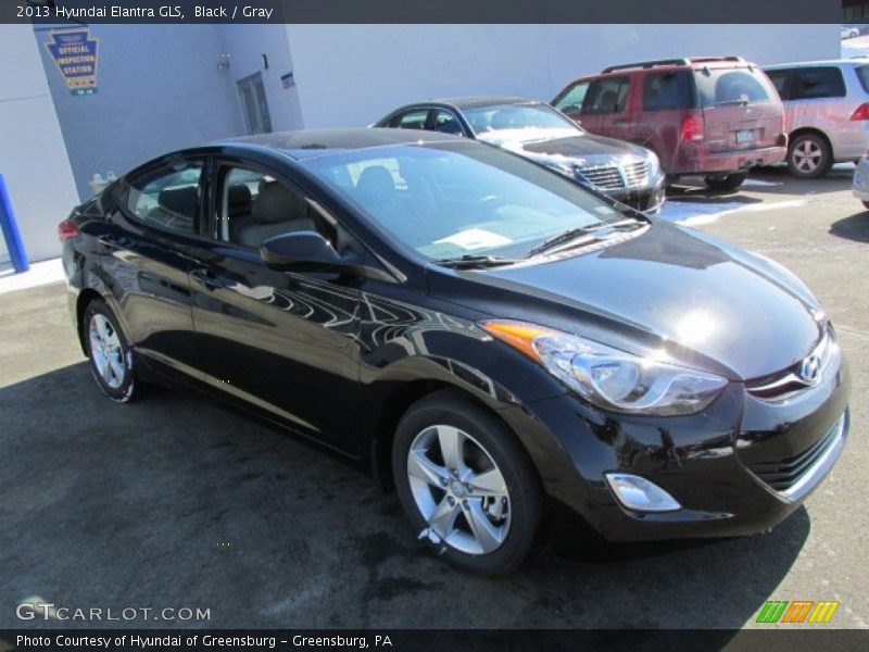 Black / Gray 2013 Hyundai Elantra GLS