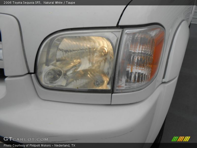 Natural White / Taupe 2006 Toyota Sequoia SR5