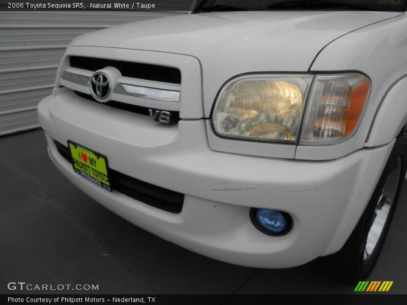 Natural White / Taupe 2006 Toyota Sequoia SR5