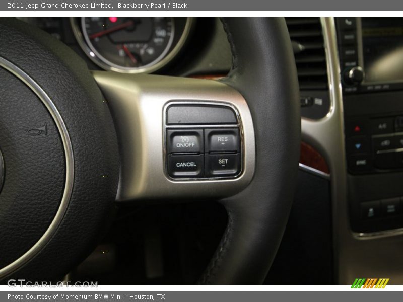 Controls of 2011 Grand Cherokee Limited