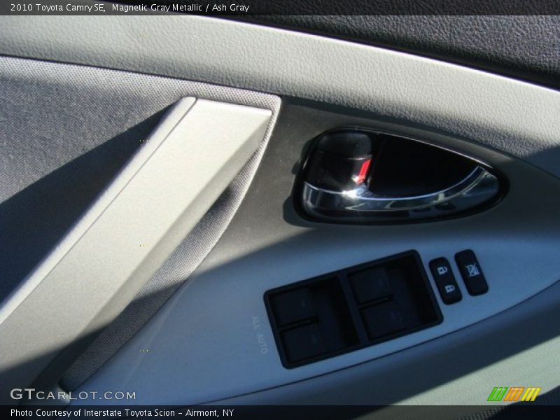 Magnetic Gray Metallic / Ash Gray 2010 Toyota Camry SE