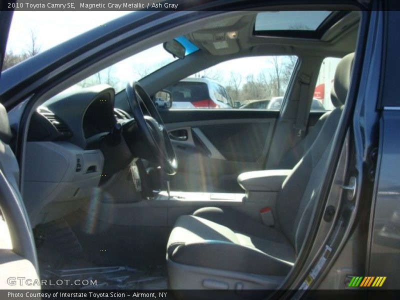 Magnetic Gray Metallic / Ash Gray 2010 Toyota Camry SE