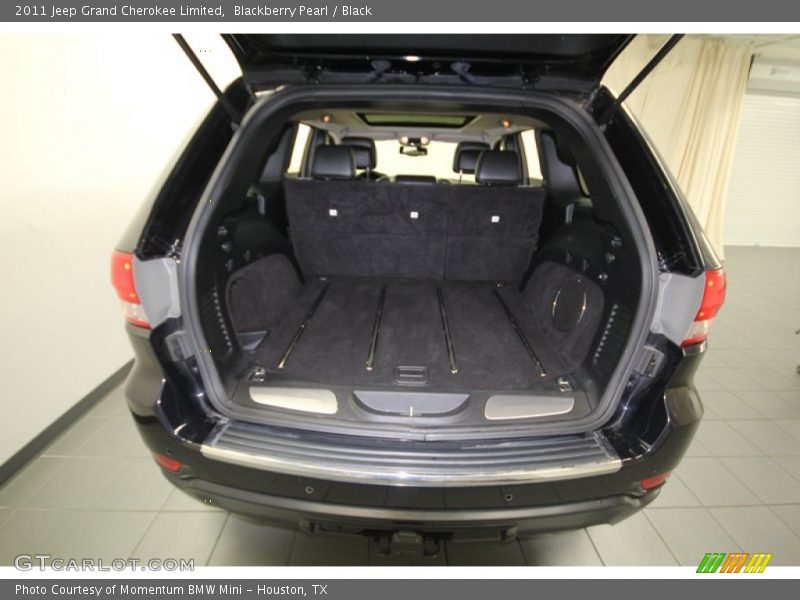  2011 Grand Cherokee Limited Trunk