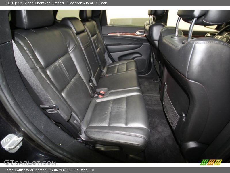 Rear Seat of 2011 Grand Cherokee Limited