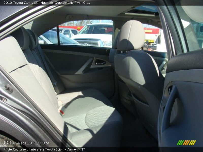 Magnetic Gray Metallic / Ash Gray 2010 Toyota Camry SE