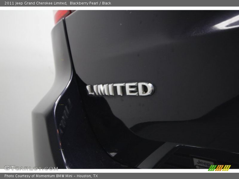 Blackberry Pearl / Black 2011 Jeep Grand Cherokee Limited